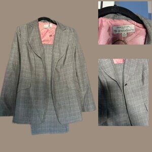 Dressbarn Gray/Pink Plaid Suit Size 8
